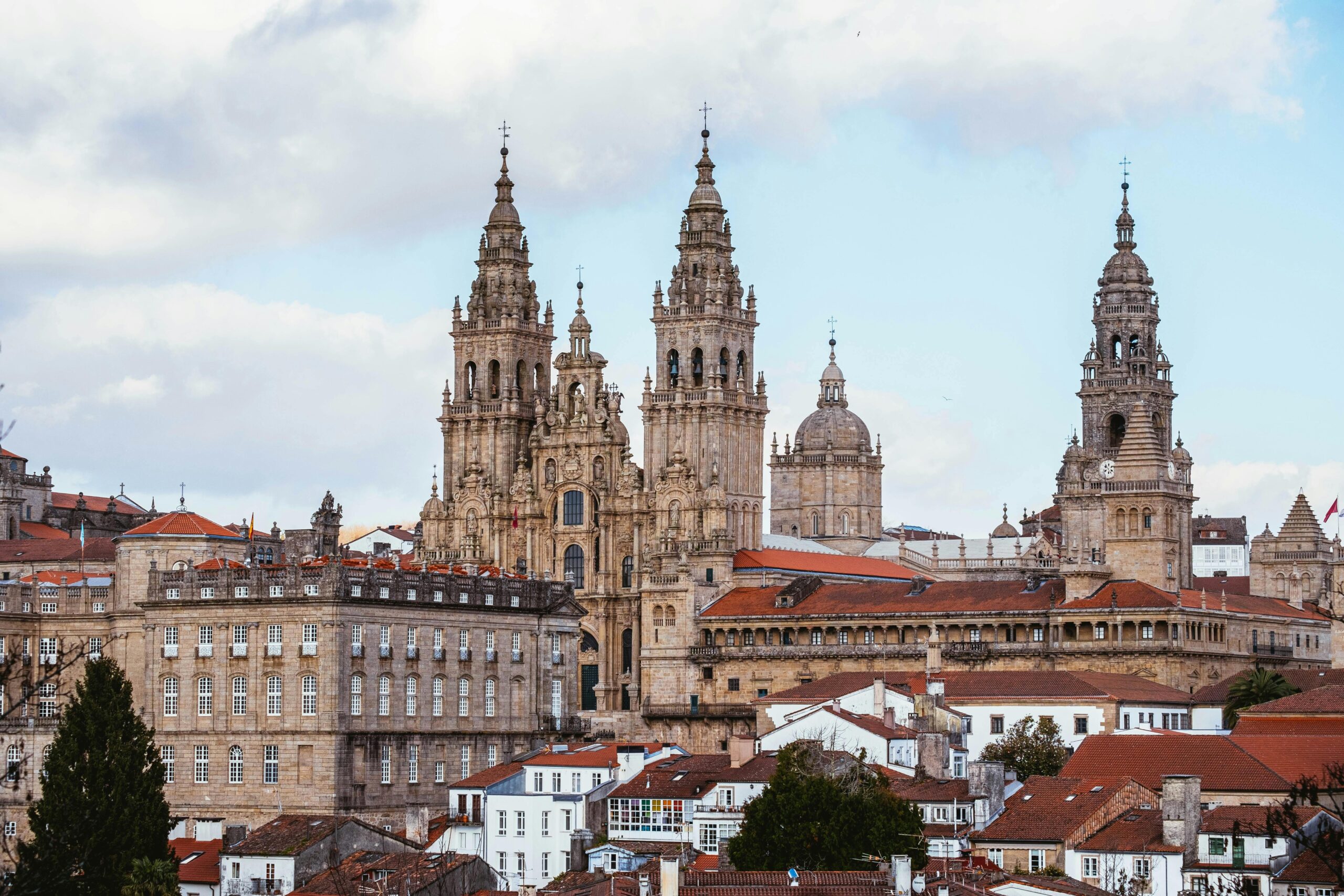 Santiago de Compostela – duchowe serce Galicji i ukryty skarb północnej Hiszpanii